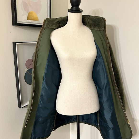 J Crew Hunter Green Teddy Bear Plush Sherpa Zip Up Fur Jacket SZ S - Picture 3 of 7